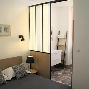 Riviere Hotel